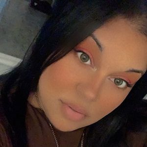 Meet your Posher, Melissalee